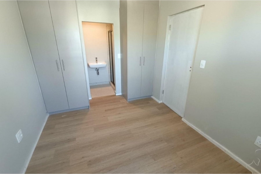 To Let 1 Bedroom Property for Rent in Table View Western Cape